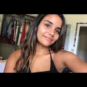 Meet your Posher, Julianna